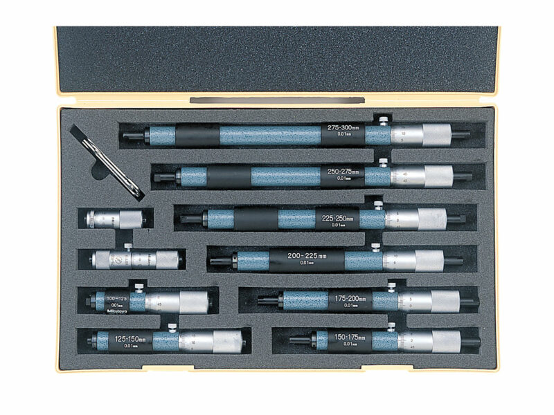 The Mitutoyo mechanical single rod type tubular inside micrometer set includes complete micrometers to take precise inside dimension measurements of a wide range of sizes and workpiece types.