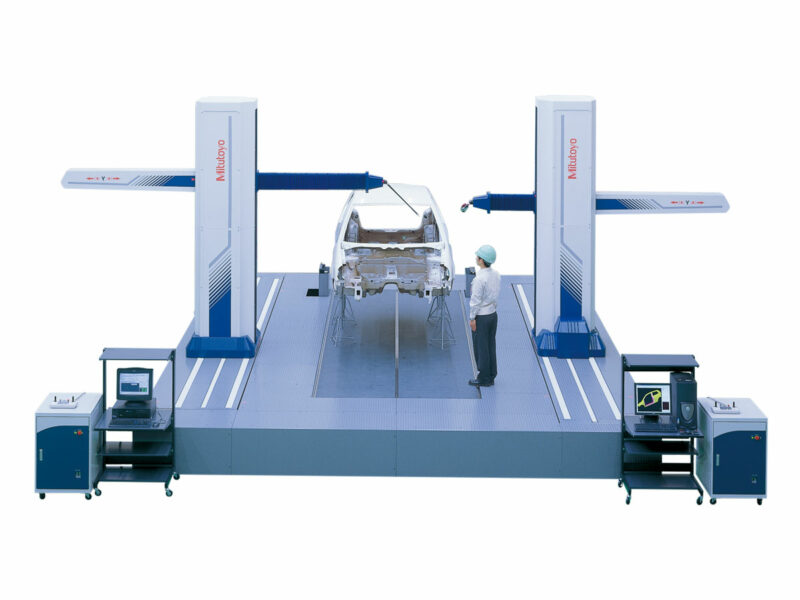 The Mitutoyo CARBapex/CARBstrato Series 355-Car Body Measuring System CNC CMM are a cost-effective horizontal type, large CNC CMMs, and offer the world’s largest class measurement range